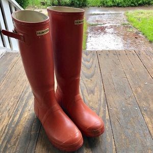 Hunter Rain Boots + welly socks
